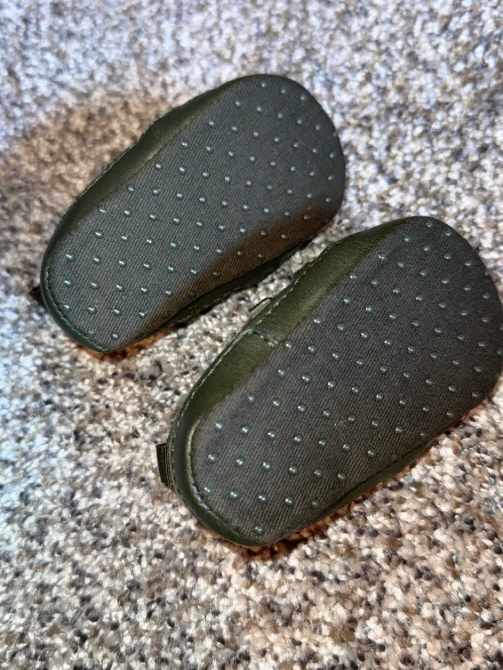 Old Navy Olive Green Camo Slip-On Baby Shoes